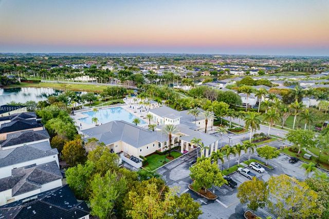 2741 NE 4th St 103, Homestead, FL 33033