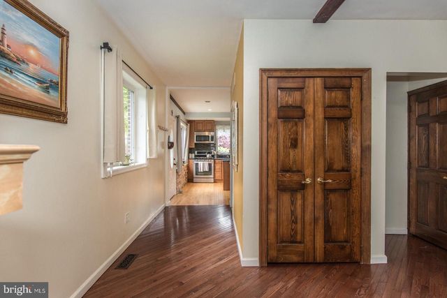 7018 N RADCLIFFE ST, Bristol, PA 19007