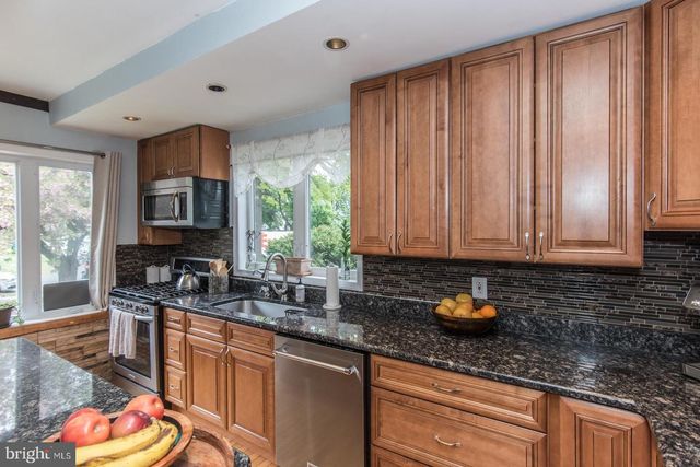 7018 N RADCLIFFE ST, Bristol, PA 19007