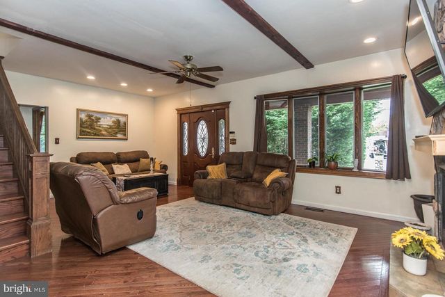 7018 N RADCLIFFE ST, Bristol, PA 19007