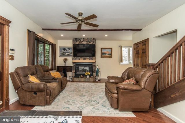 7018 N RADCLIFFE ST, Bristol, PA 19007