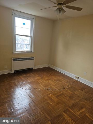 7266 SPRUCE ST, Upper Darby, PA 19082