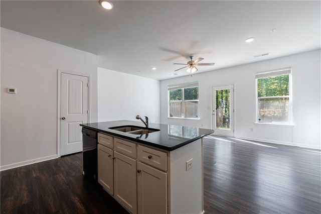 8475 Douglass Trail, Jonesboro, GA 30236