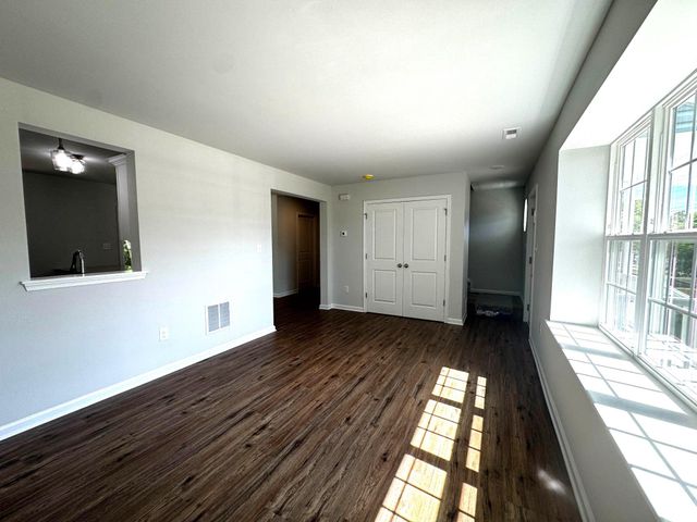 1103 HOLLY BERRY LN, Millville, NJ 08332