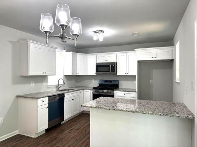 1103 HOLLY BERRY LN, Millville, NJ 08332