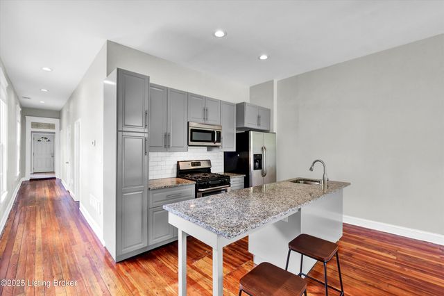 1112 Mulberry St, Louisville, KY 40217