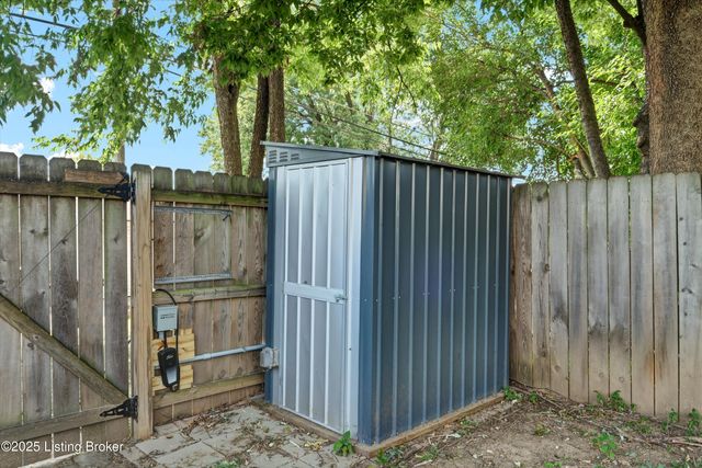 1112 Mulberry St, Louisville, KY 40217