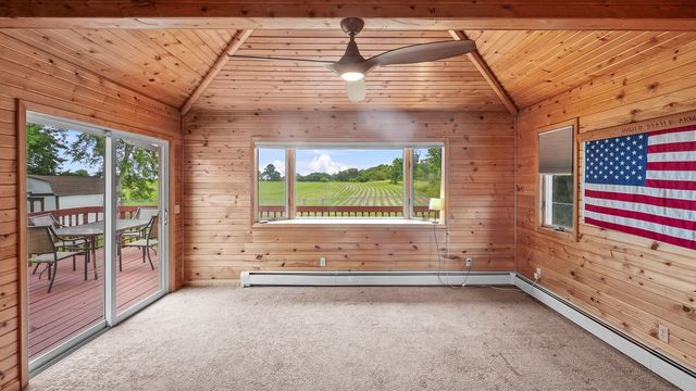 10009 Wolf Road, Geneseo, IL 61254