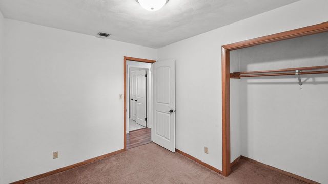 10009 Wolf Road, Geneseo, IL 61254