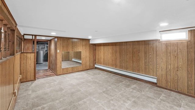 10009 Wolf Road, Geneseo, IL 61254