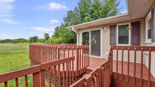 10009 Wolf Road, Geneseo, IL 61254