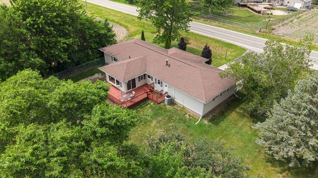 10009 Wolf Road, Geneseo, IL 61254