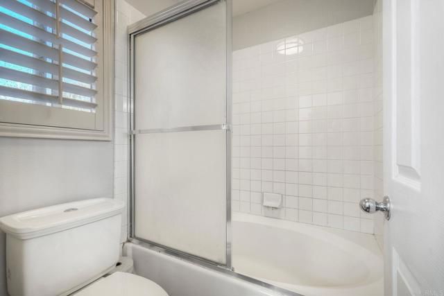 8834 Tobira Drive, Escondido, CA 92026