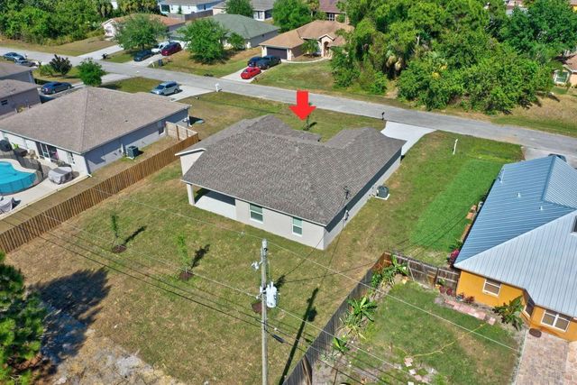 373 SW Log Drive, Port St. Lucie, FL 34953