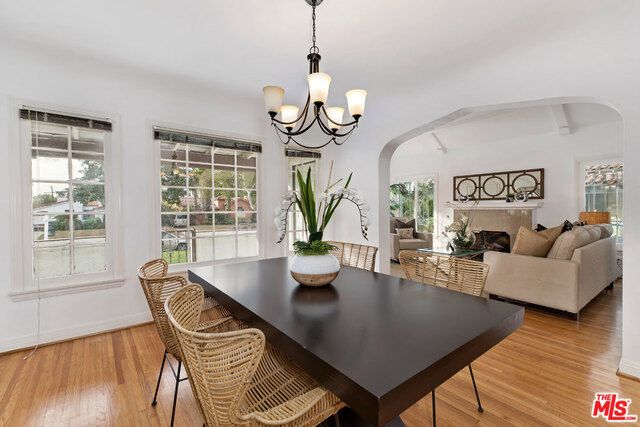1522 S Point View Street, Los Angeles, CA 90035