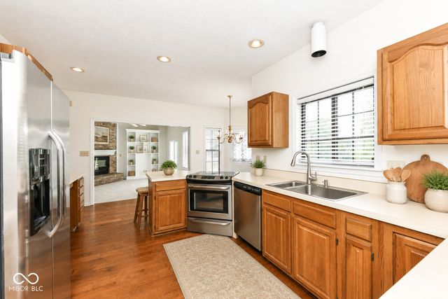 9910 Culpepper Drive, Carmel, IN 46032