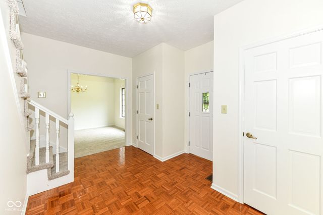 9910 Culpepper Drive, Carmel, IN 46032