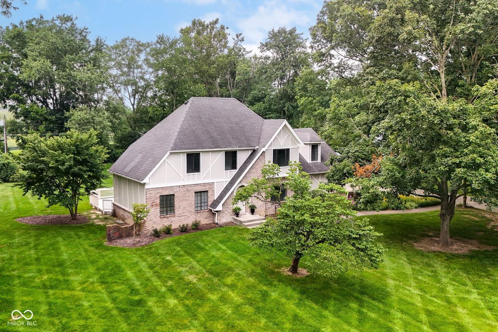 9910 Culpepper Drive, Carmel, IN 46032