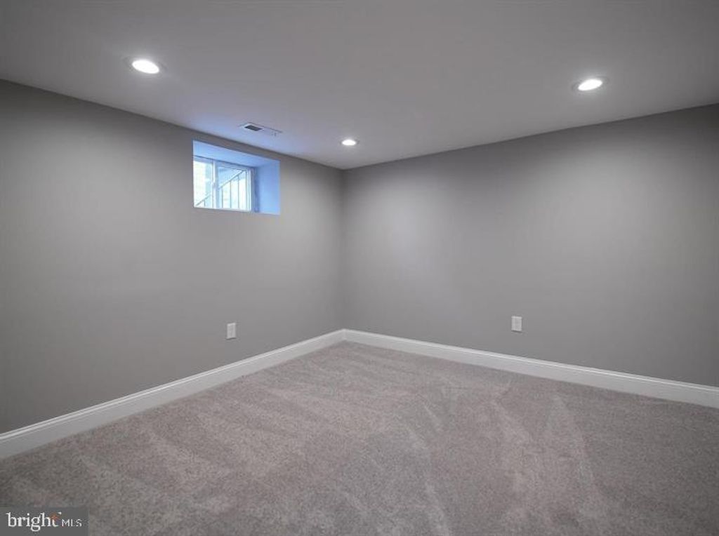 3503 FRANKFORD AVE, Baltimore, MD 21214