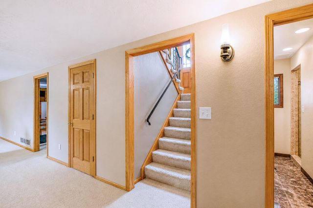 17168 560th Avenue, Austin, MN 55912