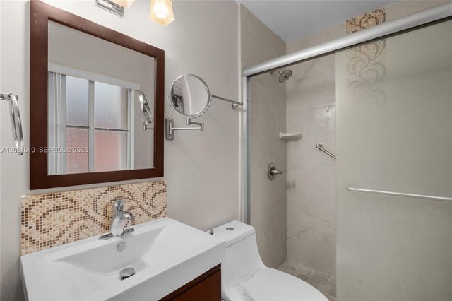 330 NW 114th Avenue 7105, Sweetwater, FL 33172
