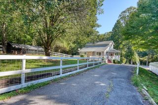 6881 Woodlake Circle, Young Harris, GA 30582