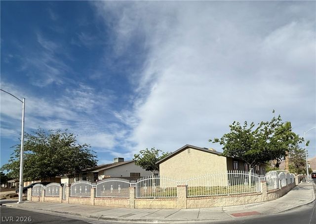 4900 Washington, Las Vegas, NV 89110