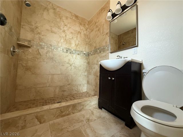 4900 Washington, Las Vegas, NV 89110