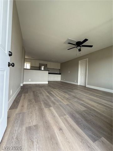 4900 Washington, Las Vegas, NV 89110