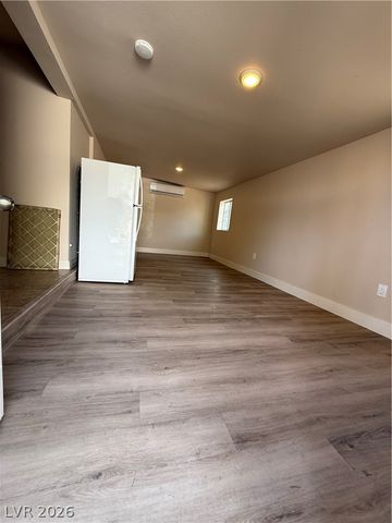 4900 Washington, Las Vegas, NV 89110