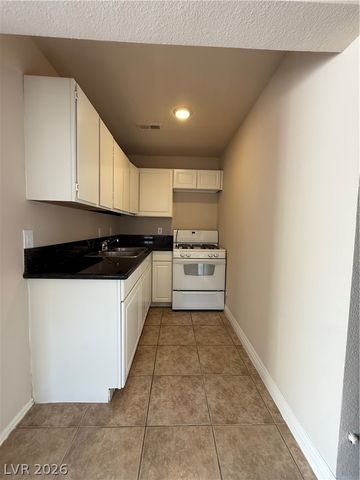4900 Washington, Las Vegas, NV 89110
