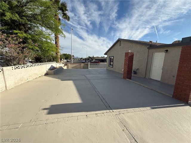 4900 Washington, Las Vegas, NV 89110