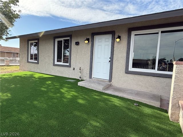4900 Washington, Las Vegas, NV 89110