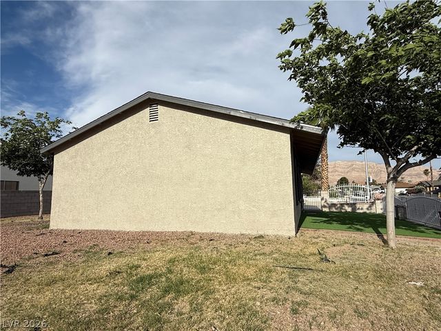 4900 Washington, Las Vegas, NV 89110