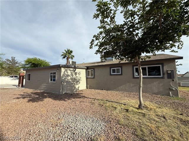 4900 Washington, Las Vegas, NV 89110