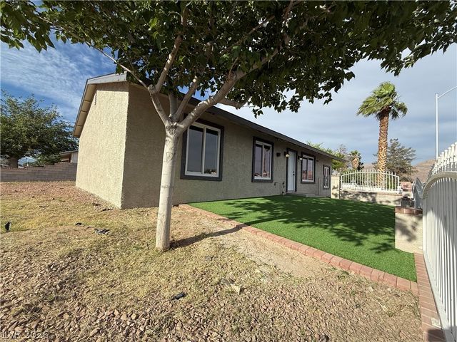 4900 Washington, Las Vegas, NV 89110