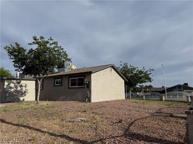 4900 Washington, Las Vegas, NV 89110