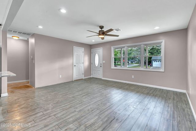44 Chancellor Court, Toms River, NJ 08757
