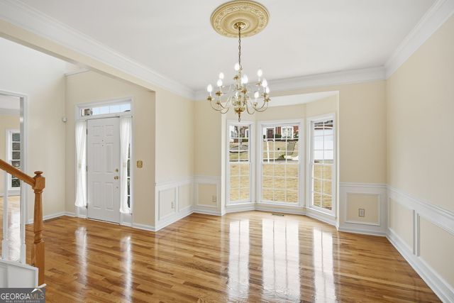 220 Ridge Bluff Lane, Suwanee, GA 30024