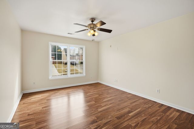 220 Ridge Bluff Lane, Suwanee, GA 30024