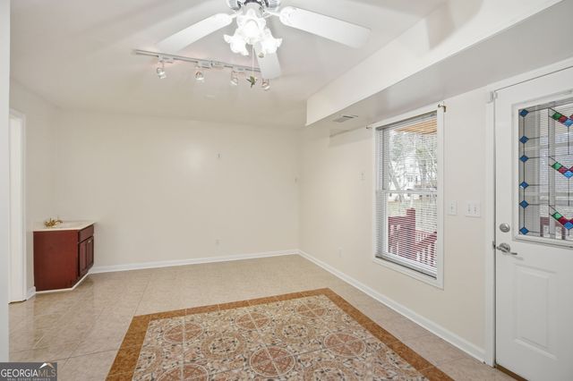 220 Ridge Bluff Lane, Suwanee, GA 30024