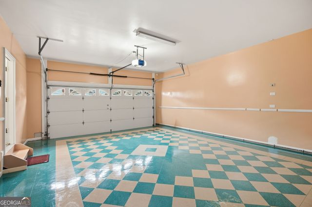 220 Ridge Bluff Lane, Suwanee, GA 30024