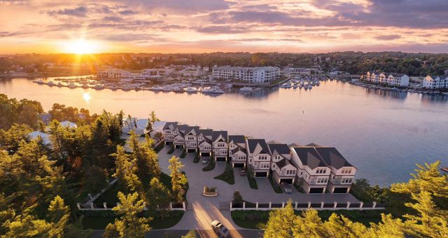 15313 Marina Drive, Montgomery, TX 77356