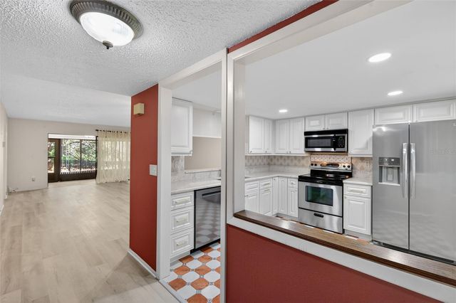 2555 ROYAL PINES CIRCLE 15A, Clearwater, FL 33763