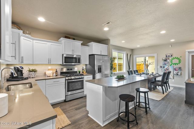 12137 W Bodine Ave, Post Falls, ID 83854