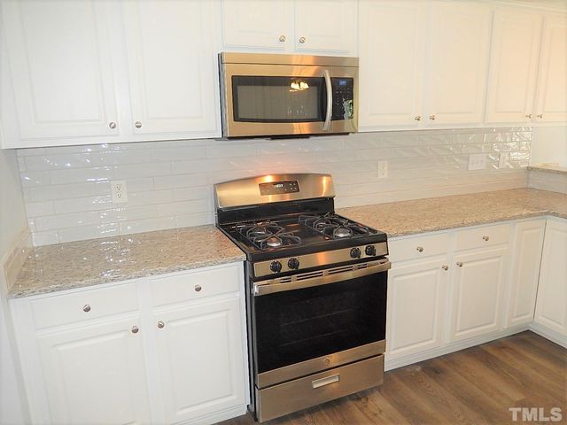 304 Millicent Way, Morrisville, NC 27560
