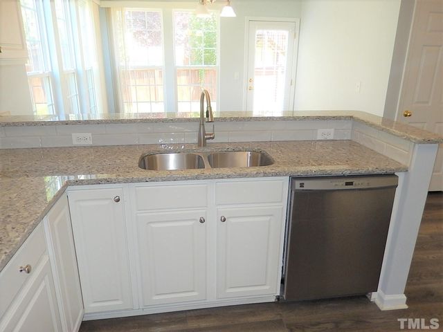304 Millicent Way, Morrisville, NC 27560