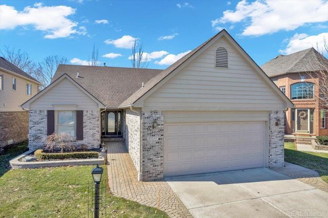 57237 Copper Creek Drive, Washington Twp, MI 48094