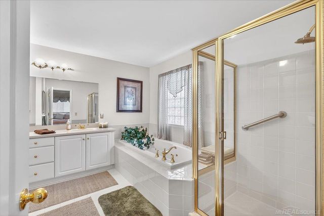 57237 Copper Creek Drive, Washington Twp, MI 48094