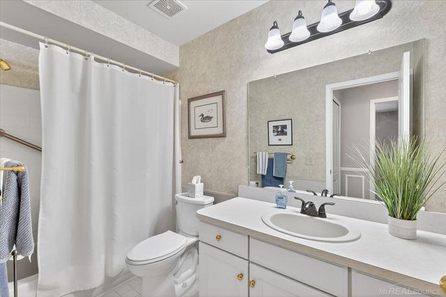 57237 Copper Creek Drive, Washington Twp, MI 48094